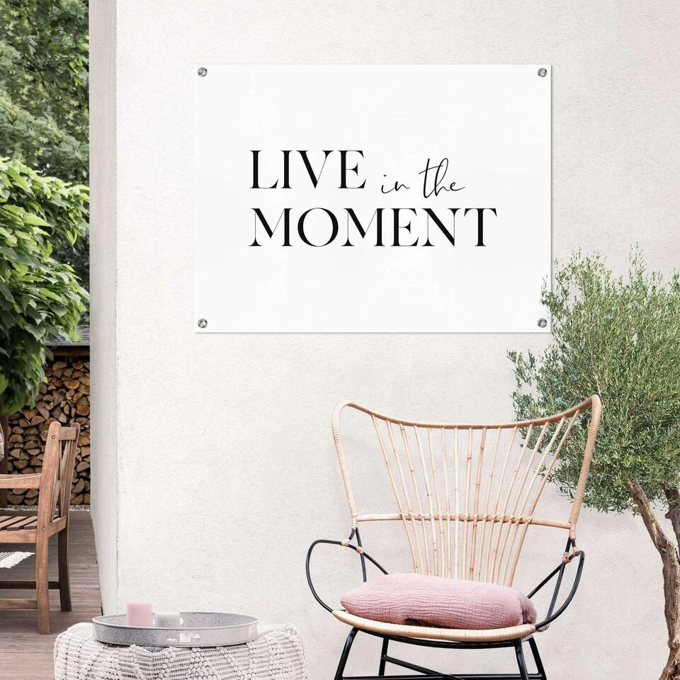 Tuinposter Live In The Moment 60x80 Cm Zwart-Wit 2 Tuinposter Live In The Moment 60x80 Cm Zwart-Wit - Afbeelding 2